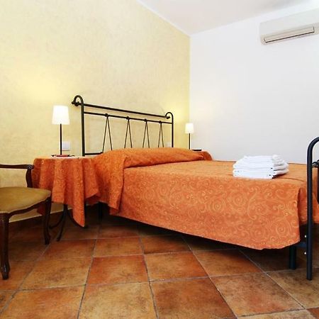 Agriturismo Di Paterno Sarzana Luaran gambar