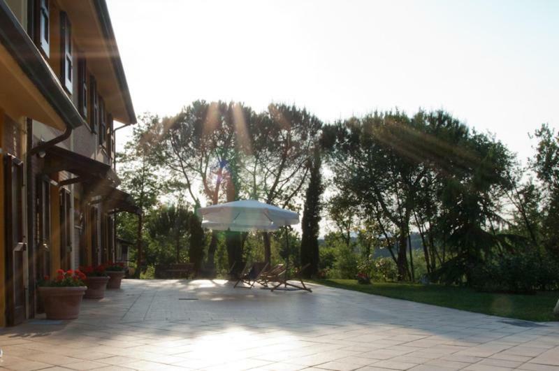Agriturismo Di Paterno Sarzana Luaran gambar